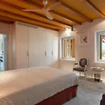 Luxury Aristea On The Sea
