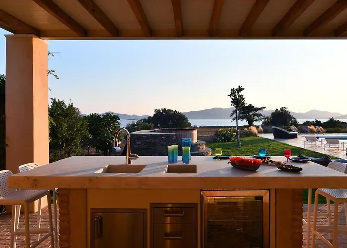 Villa Luxury Aristea On The Sea Alikí