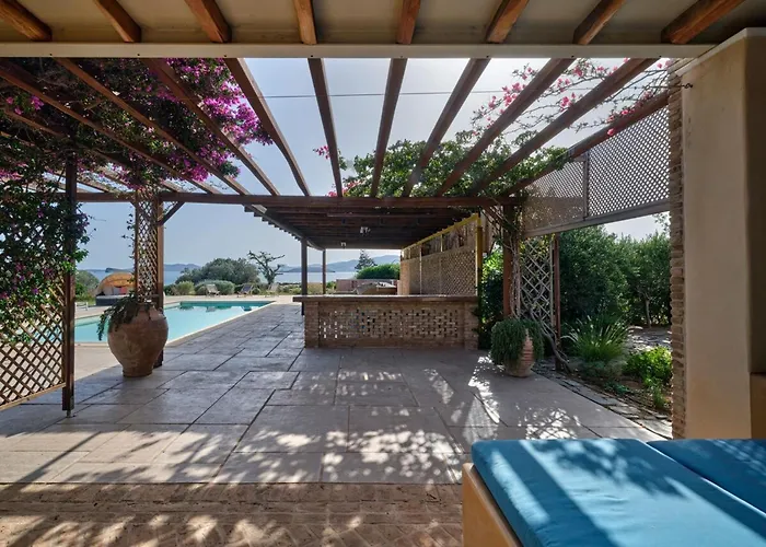 Villa Luxury Aristea On The Sea Alikí